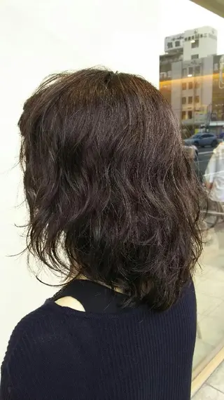 ミディアム カラー パーマ SHAFT Ieiriのヘアスタイル