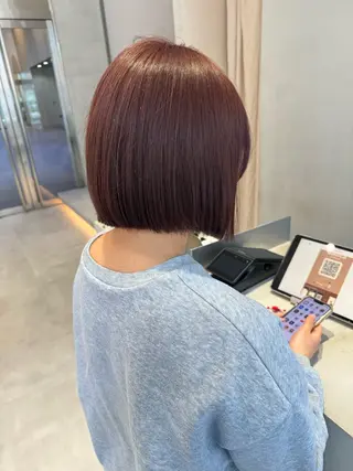 ショート カラー 風香🪼レイヤー カット/艶カラーのヘアスタイル