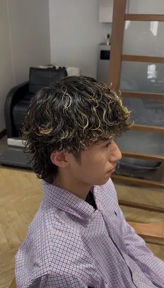 ショート メンズ メンズ特化/フェザー パーマ  和哉のヘアスタイル