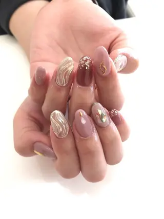 ネイル Hisaka Mikiのネイルデザイン