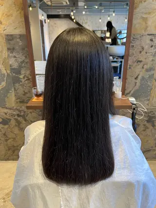 ロング 安田 純香のヘアスタイル