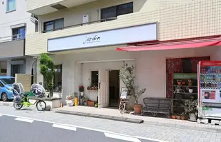 ネイル nailsalon　hue所属・小山 羽奈のネイルデザイン