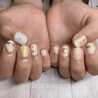 ネイル ☁️BLITZ 🎀笠原雪音🎀のネイルデザイン