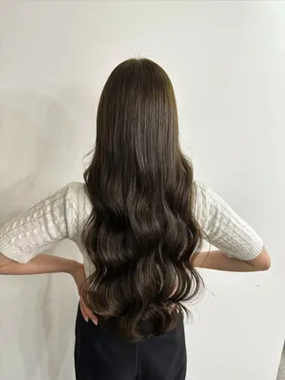 ロング 【ioe岡本】🐶 向井歩のヘアスタイル