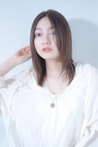 ロング Neolive caffのヘアスタイル