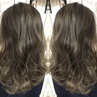 セミロング カラー 井上 一平のヘアスタイル