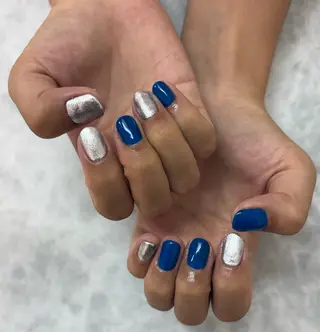 ネイル Bianca関内 USUI🐢のネイルデザイン