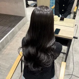 ロング カラー ヘアアレンジ YUA 🌼のヘアスタイル