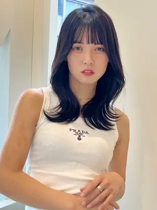 セミロング カラー レイヤー⭐️カラー ⭐️平川雅史のヘアスタイル