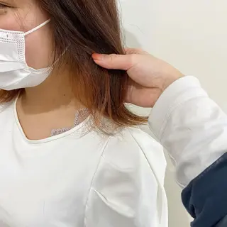 ミディアム 川野 彩海のヘアスタイル