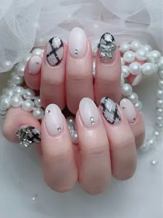 ネイル ネイルサロンロータス (渋谷店)のネイルデザイン