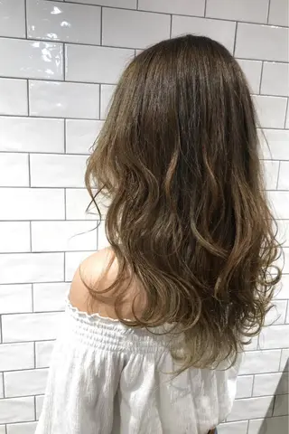 ロング カラー 原山 直人のヘアスタイル