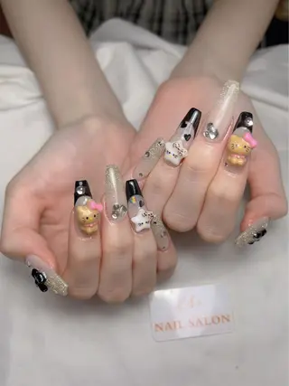 ネイル 💕鈴木ユリ パラジェル/オフ無料のネイルデザイン