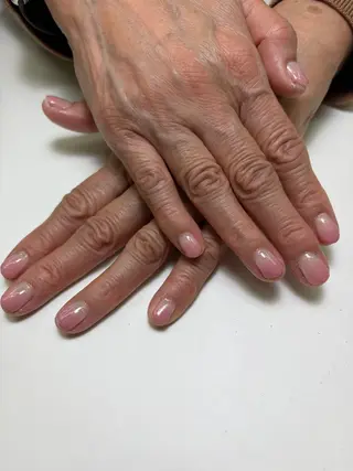 ネイル クイーンステラ所属・眞鍋 歩のネイルデザイン