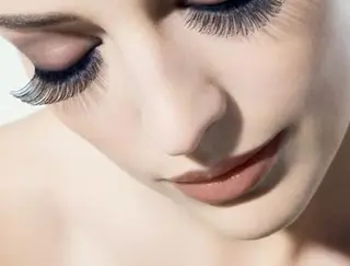 マツエク・マツパ 💜bora .のネイルデザイン