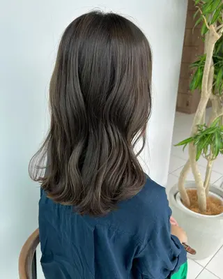 セミロング カラー ハルキ/ 髪質改善のヘアスタイル