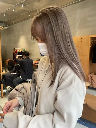 カラー wewe: momoeのヘアスタイル