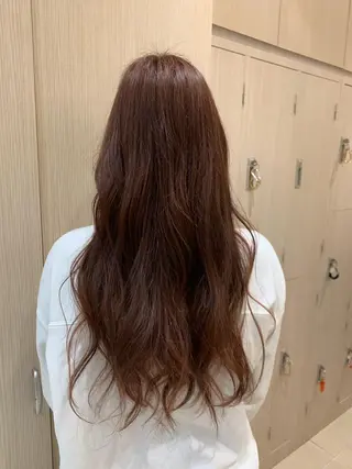 ロング カラー 山田 桃華のヘアスタイル