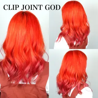 ロング カラー 秋葉 洸平のヘアスタイル