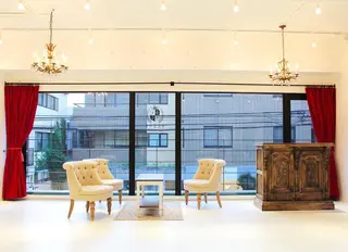 THE DAY所属・AKI HASHIMOTOのヘアスタイル