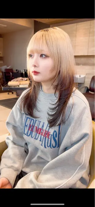 ロング EARTH ケントのヘアスタイル