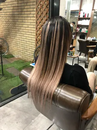 ロング カラー 下妻 カラーエクステ難波のヘアスタイル