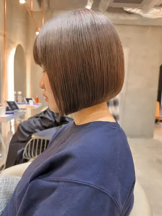 ショート カラー ボブ/ショート/ 縮毛矯正⚜️工藤昴のヘアスタイル