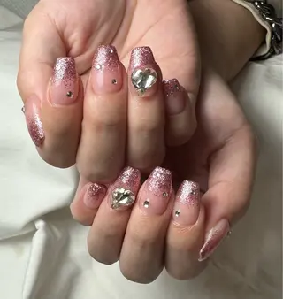 ネイル nail salon LIFE2nd所属・be' Yuhiのネイルデザイン