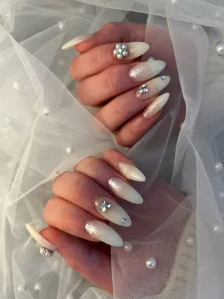 ネイル ✴︎ Delightのネイルデザイン