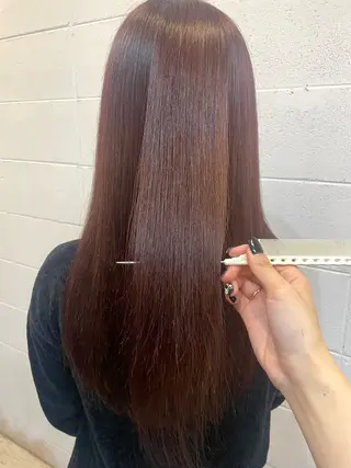 ロング 小坂 真子のヘアスタイル