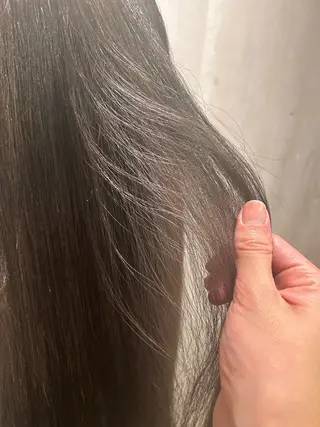 カラー tote. 成瀬晃のヘアスタイル