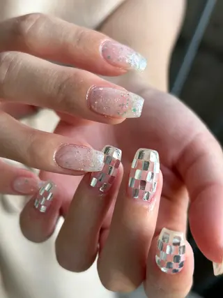 ネイル ayumi / Manonのネイルデザイン