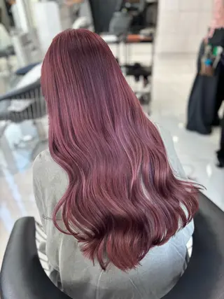 ロング カラー Sakuraෆ˚* 透け感ベージュ🥨のヘアスタイル