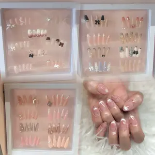 ネイル 中村 穂乃果のネイルデザイン