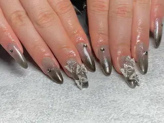 ネイル rea .のネイルデザイン