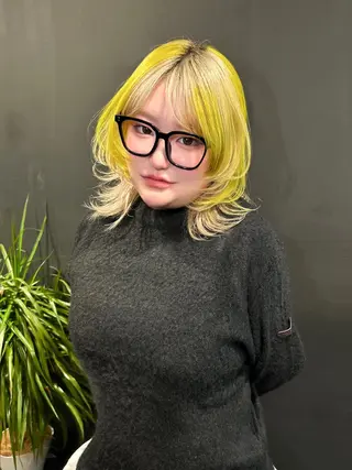 ミディアム 鈴木 華奈のヘアスタイル