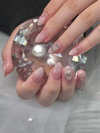 ネイル 🥣Hazel yui🩶のネイルデザイン