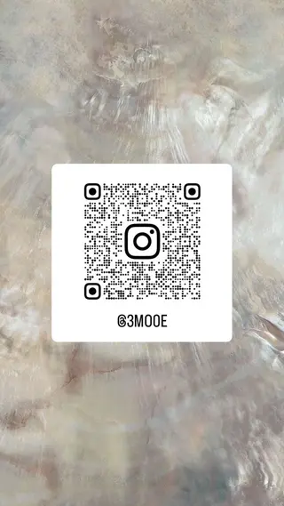 moe｜透明感カラー ×似合わせカットのヘアスタイル