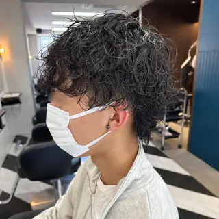 ショート パーマ メンズ 守屋 寿哉のヘアスタイル