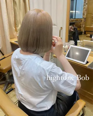 ショート カラー 🌸shuka／艶髪 ／ハイトーン/新宿のヘアスタイル