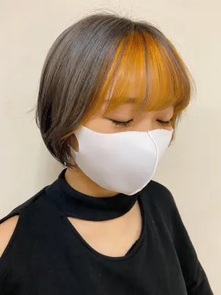 ショート カラー 艶髪/ハイトーン ️🫧rino🫧のヘアスタイル
