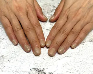 ネイル ERFOLG GINZA 銀座本店所属・ERFOLG銀座本店 伊藤美奈実のネイルデザイン