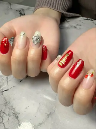 ネイル 新山 聖のネイルデザイン