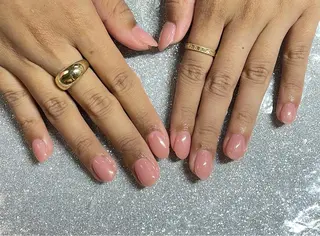 ネイル VIERU 🌈🎀💖のネイルデザイン