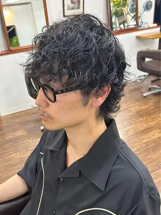 パーマ 西 柚のヘアスタイル