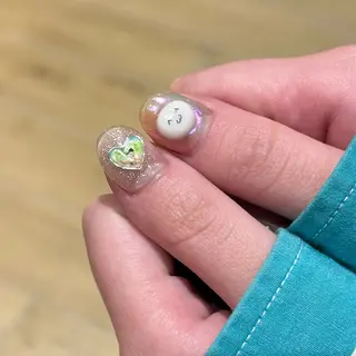 ネイル A. Hashimotoのネイルデザイン