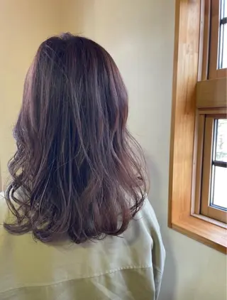 ミディアム cherir所属・藤井 美陽のヘアスタイル