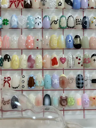 ネイル she saw me / shokoのネイルデザイン