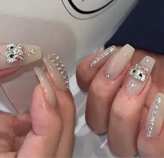 ネイル Chisa Nail Studio所属・チ サのネイルデザイン