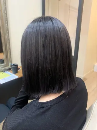 ショート カラー 松尾 遥花のヘアスタイル